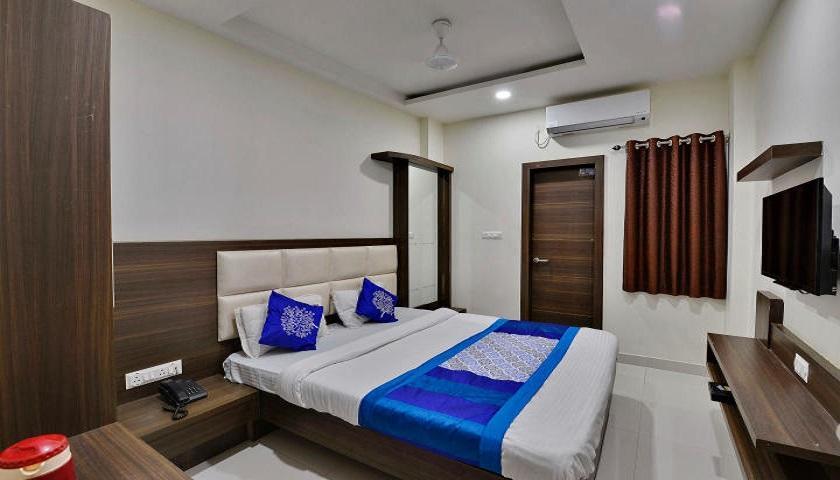 Hotel Amar Palace Ujjain Εξωτερικό φωτογραφία